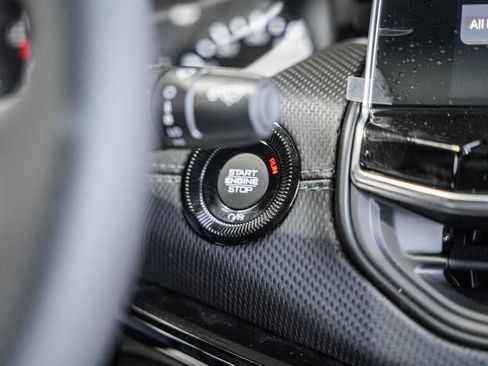 New 2025 Jeep Compass Limited w/ Sun & Sound Group image 25