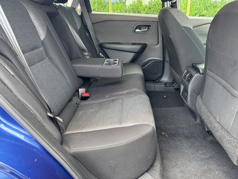 Used 2023 Nissan Rogue SV AWD/4WD image 15