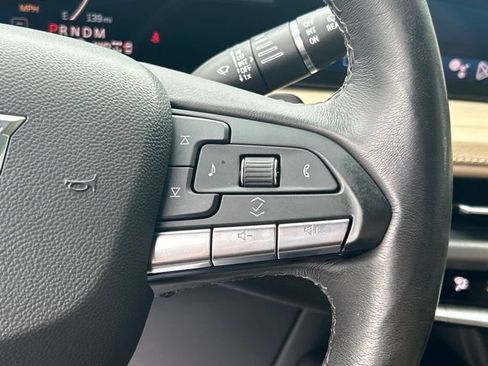 Used 2024 Cadillac XT4 Luxury w/ Cold Weather Package AWD/4WD image 57