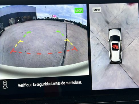 Certified 2023 Nissan Pathfinder SL image 8