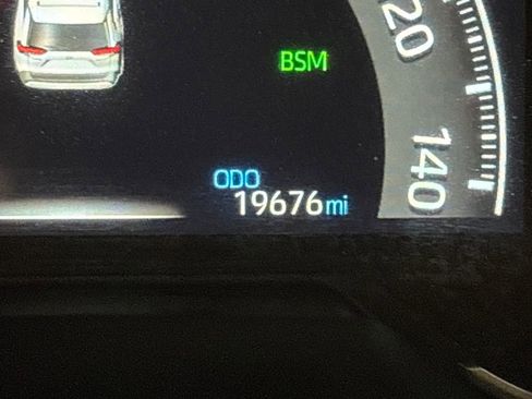 Certified 2025 Toyota RAV4 XLE image 20