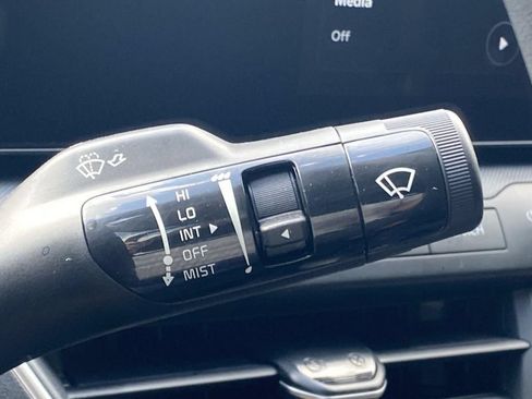 New 2026 Kia K4 FWD image 34