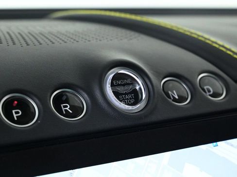 Used 2023 Aston Martin DBX 707 image 23