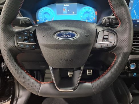 Used 2023 Ford Escape ST-Line Select w/ Tech Pack #2 AWD/4WD image 12