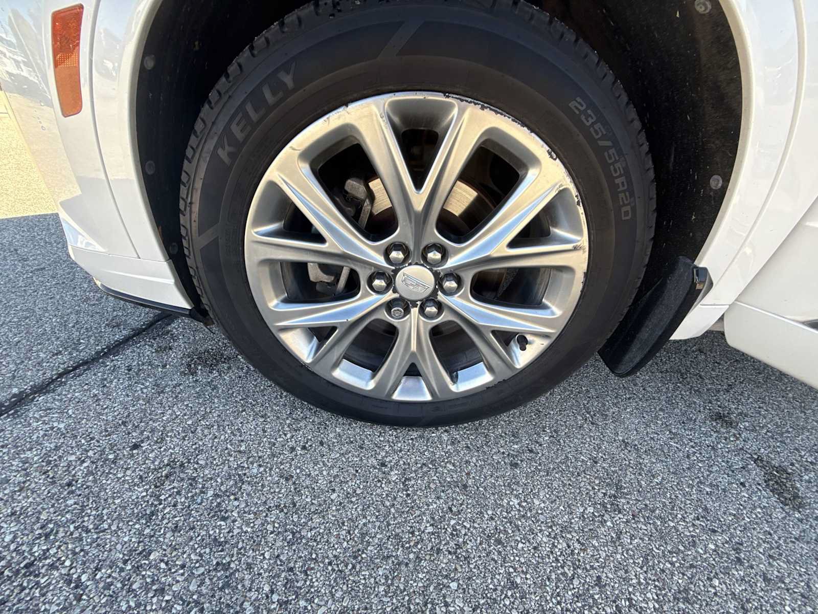 Certified 2020 Cadillac XT6 Sport AWD/4WD image 34