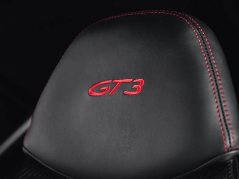 Used 2015 Porsche 911 GT3 RWD image 40