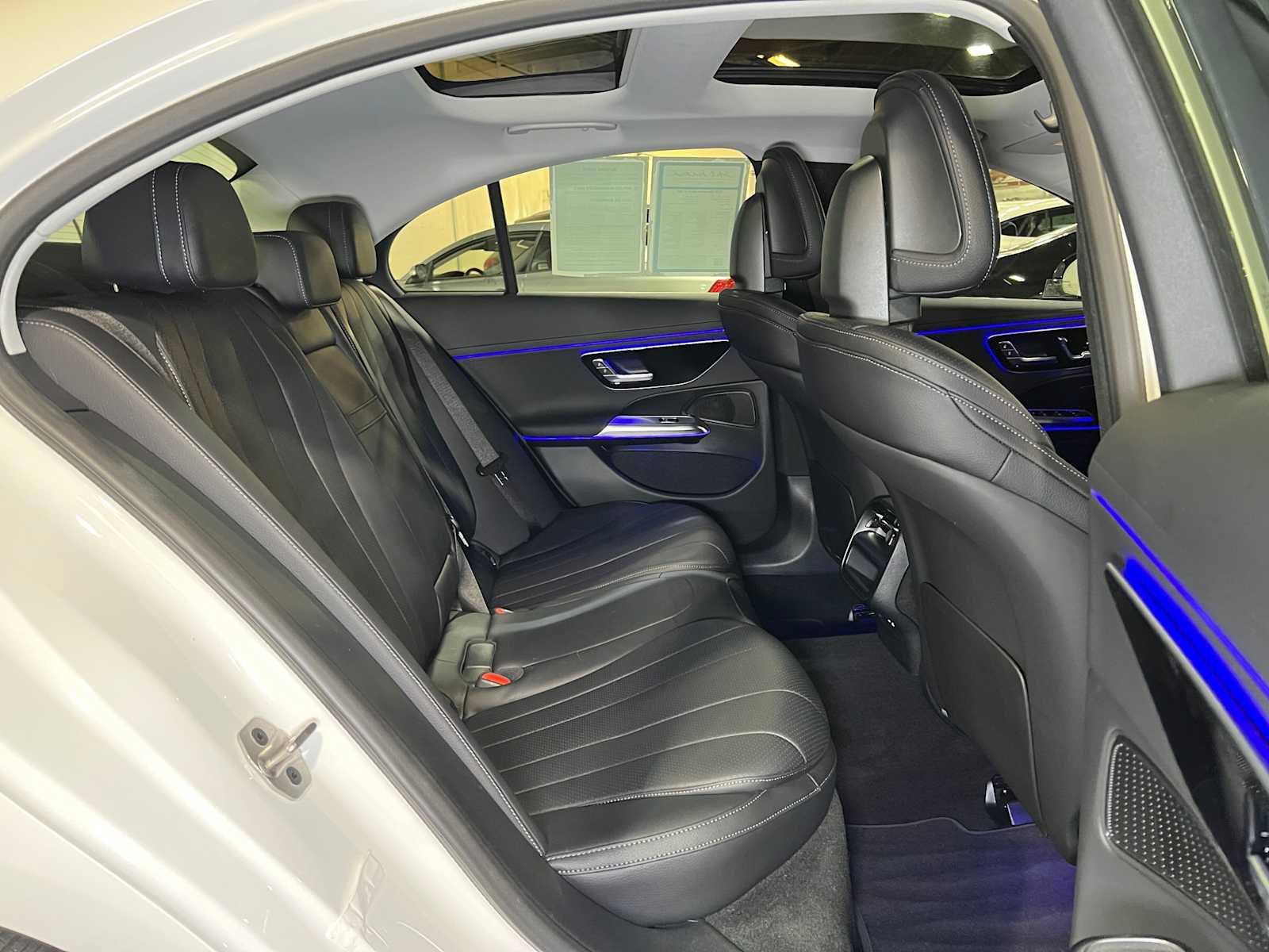 Used 2026 Mercedes-Benz E 350 4MATIC Sedan image 13