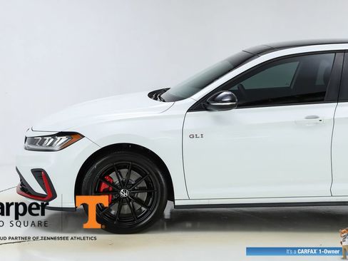 Used 2025 Volkswagen Jetta GLI Autobahn w/ GLI Black Package image 40