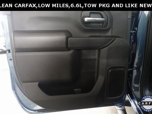 Used 2025 Chevrolet Silverado 2500 Custom w/ Custom Value Package image 19