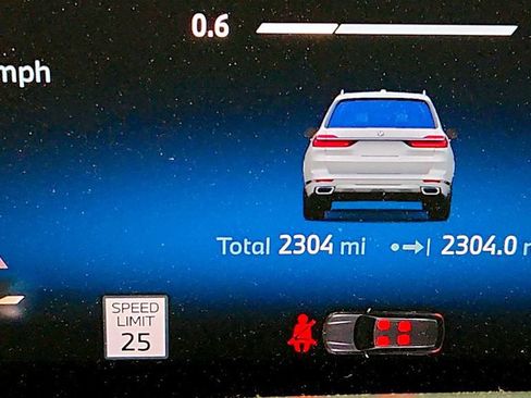 Used 2026 BMW X7 xDrive40i w/ Dynamic Handling Package AWD/4WD image 16