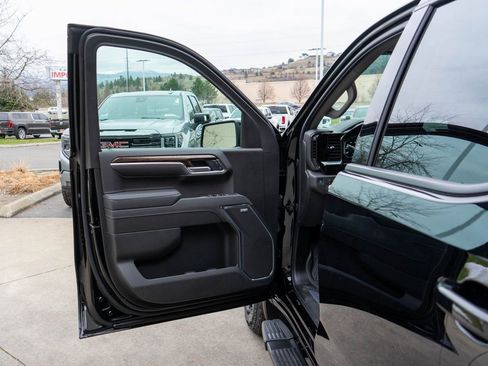 New 2026 GMC Sierra 1500 Elevation w/ Elevation Premium Package image 15