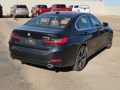 Used 2023 BMW 330i xDrive Sedan image 4