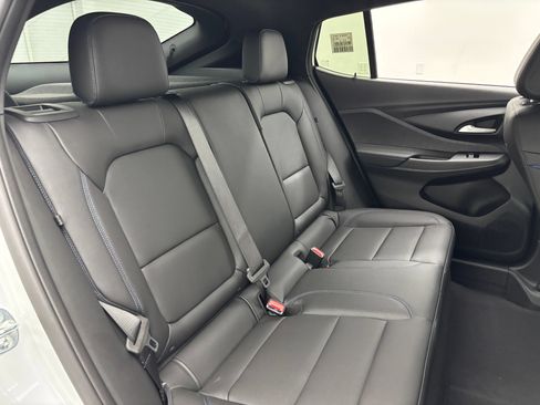 New 2026 Buick Envista Sport Touring w/ Convenience I Package FWD image 33