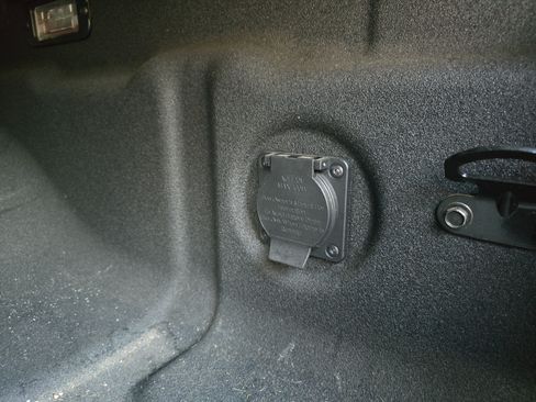 Used 2026 Nissan Frontier PRO-4X w/ Pro Premium Package AWD/4WD image 7