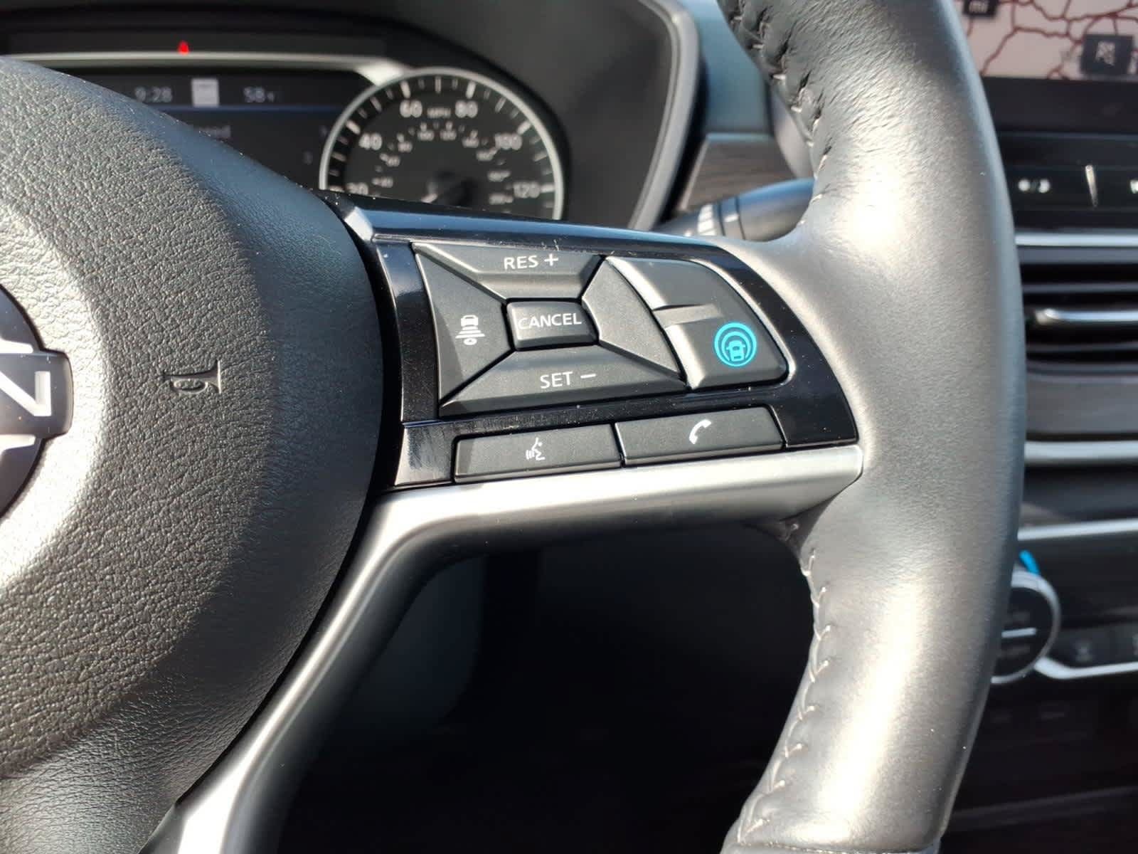 Used 2024 Nissan Altima 2.5 SL AWD/4WD image 23