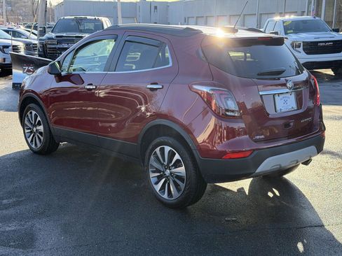 Used 2022 Buick Encore Preferred w/ Safety Package image 5