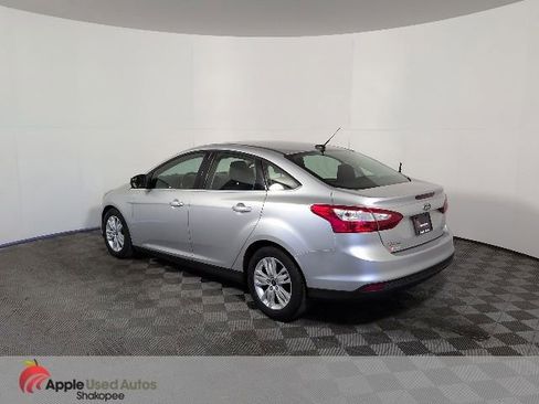 Used 2012 Ford Focus SEL image 7