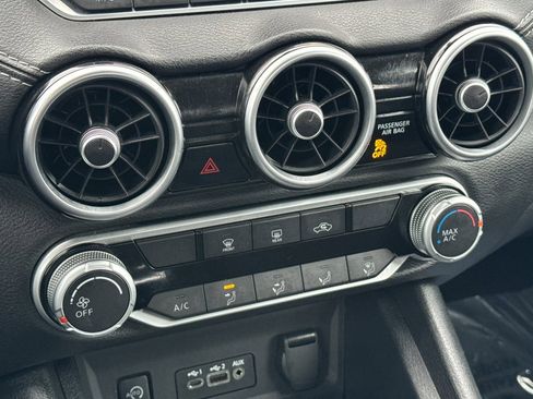 Used 2024 Nissan Sentra SV image 19