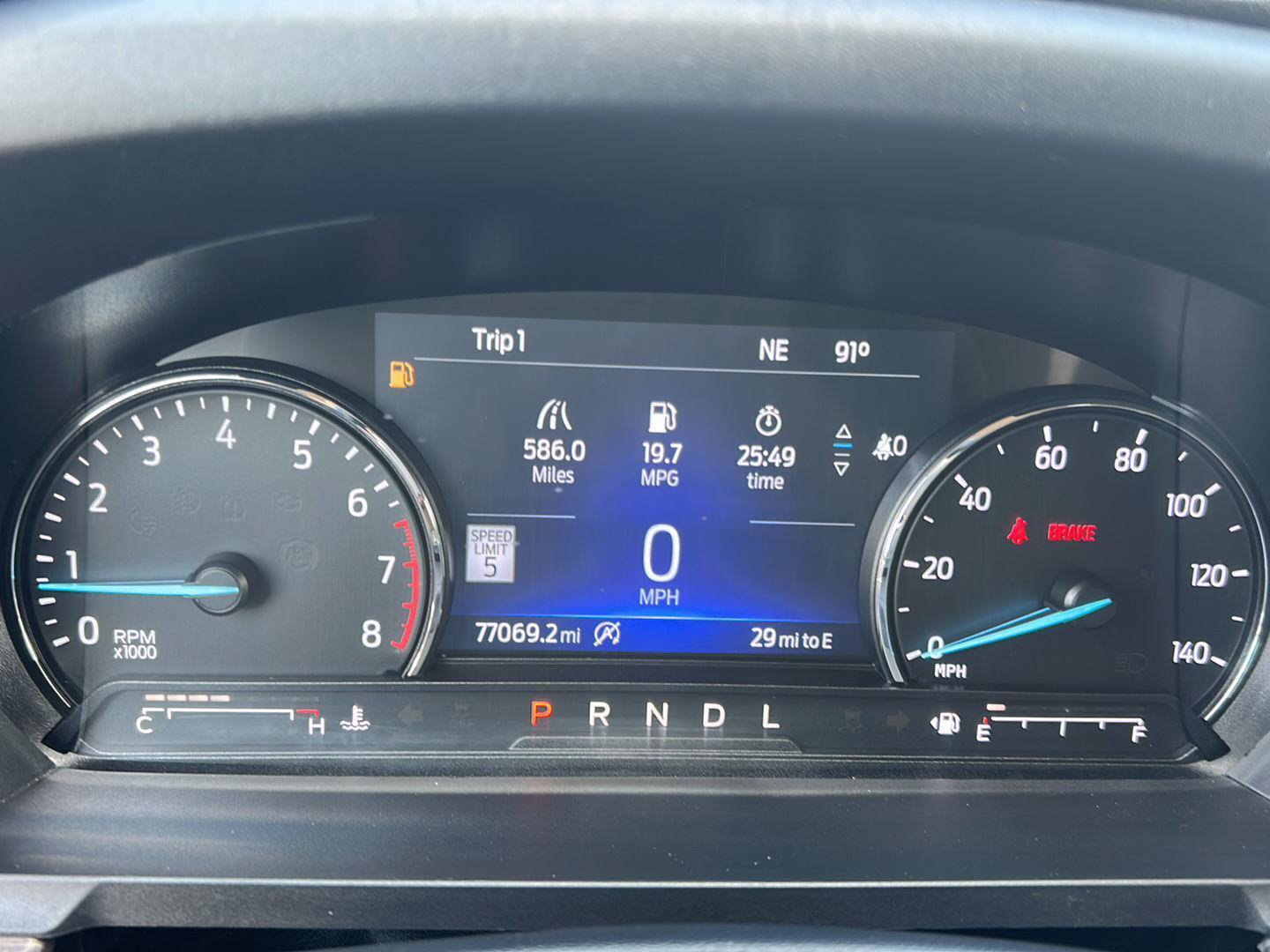 Certified 2022 Ford Explorer Limited RWD image 12