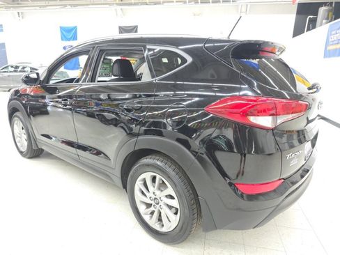 Used 2016 Hyundai Tucson SE w/ Option Group 02 AWD/4WD image 4