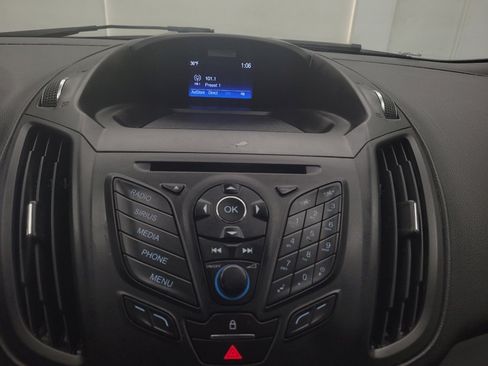 Used 2016 Ford Escape SE w/ SE Leather Comfort Package image 25