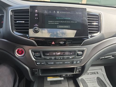 Used 2022 Honda Pilot Special Edition image 23