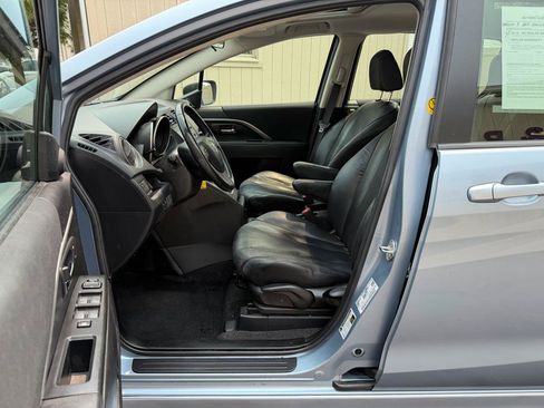 Used 2013 MAZDA MAZDA5 Grand Touring FWD image 14