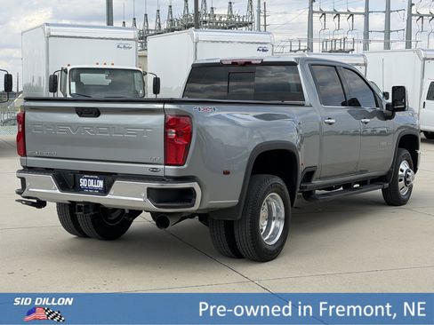 Certified 2025 Chevrolet Silverado 3500 LTZ w/ LTZ Convenience Package AWD/4WD image 4
