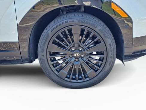Used 2025 Hyundai Santa Fe Calligraphy FWD image 6