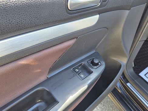 Used 2009 Volkswagen GTI 2-Door FWD image 11