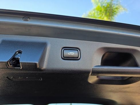 Used 2020 Hyundai Palisade Limited image 13