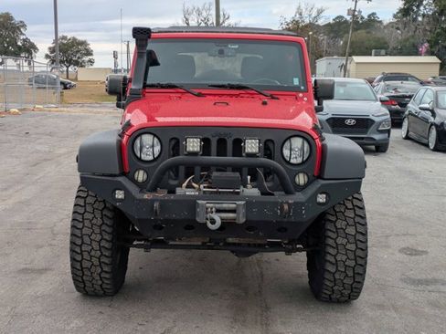 Used 2015 Jeep Wrangler Unlimited Rubicon w/ Max Tow Package image 2