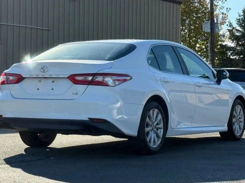 Used 2018 Toyota Camry LE w/ Convenience Package image 7