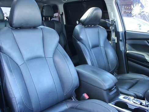 Used 2021 Subaru Ascent Limited w/ Technology Package image 25