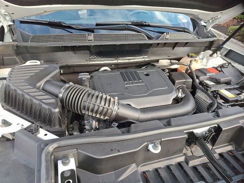 Certified 2023 GMC Acadia SLE w/ Driver Convenience Package image 29