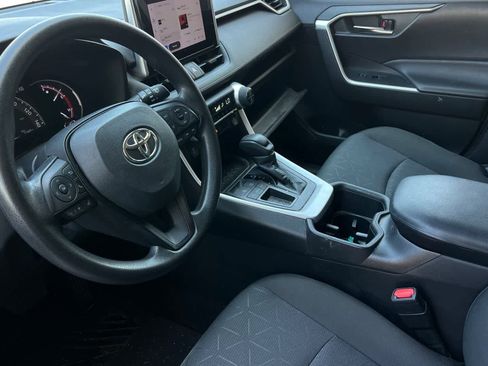 Used 2023 Toyota RAV4 XLE FWD image 14