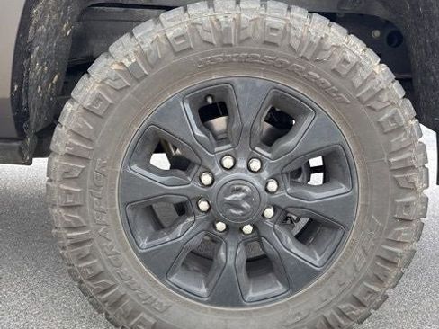 Used 2024 RAM 2500 Limited image 13