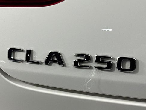 Certified 2025 Mercedes-Benz CLA 250 image 9