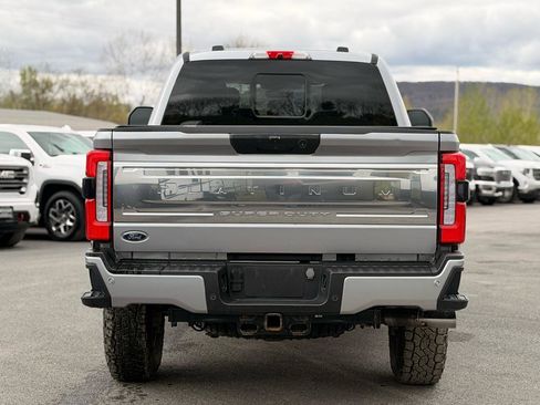 Used 2023 Ford F350 Platinum w/ Tremor Off-Road Package AWD/4WD image 6