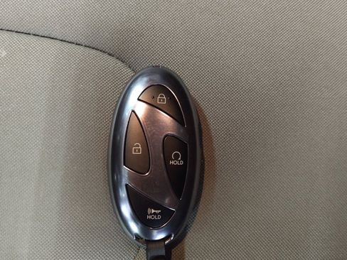 Used 2025 Hyundai Elantra Sport FWD image 32