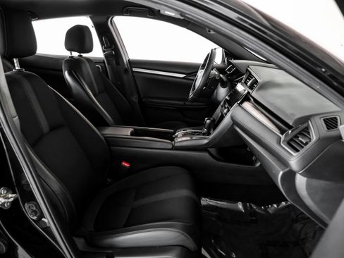 Used 2021 Honda Civic Sport image 29