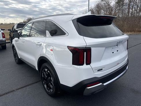 New 2026 Kia Sorento S image 5