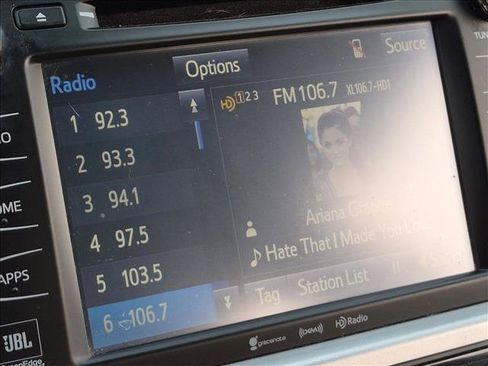 Used 2019 Toyota Highlander Limited FWD image 14