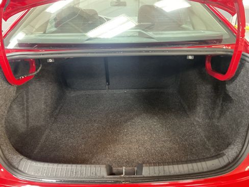 Used 2021 Volkswagen Jetta SE w/ SE Cold Weather Package image 33