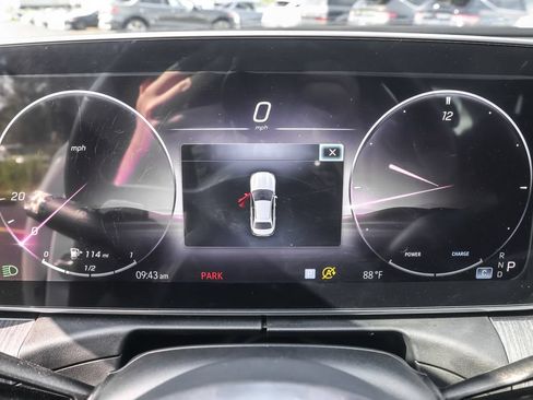 Used 2023 Mercedes-Benz C 300 4MATIC Sedan image 21