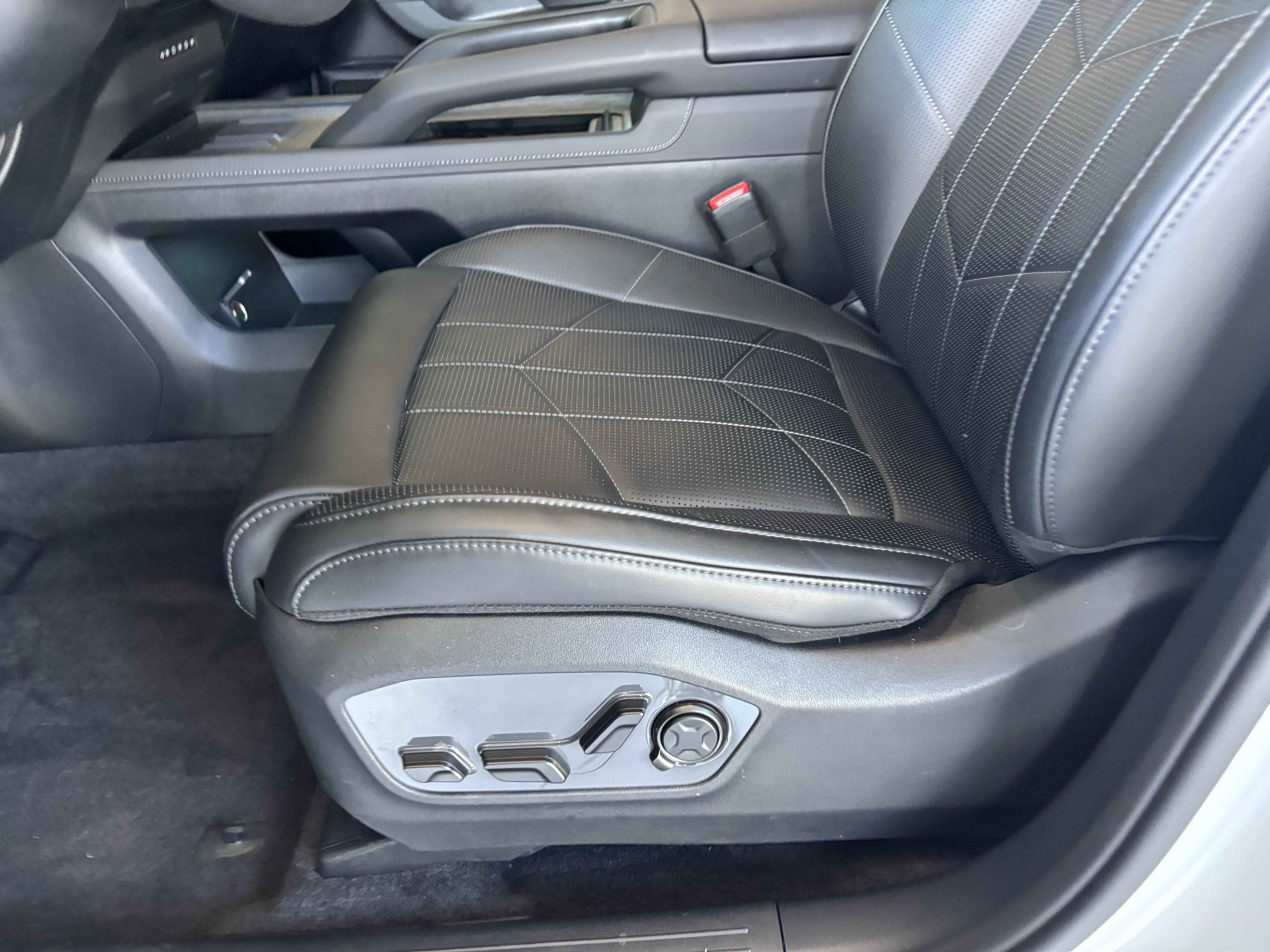 Certified 2027 Kia Telluride X-Line SX Prestige AWD/4WD image 19