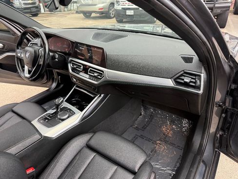 Used 2021 BMW 330i xDrive Sedan AWD/4WD image 18