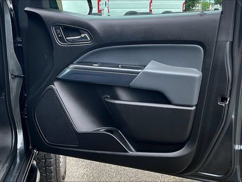 Used 2016 Chevrolet Colorado Z71 AWD/4WD image 20