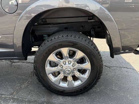 Used 2019 RAM 2500 Limited AWD/4WD image 37