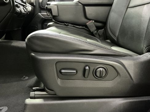 Used 2020 Chevrolet Silverado 2500 LTZ w/ Z71 Off-Road Package image 22